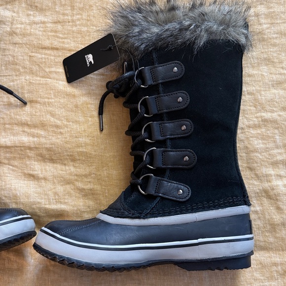 Sorel Joan of Arctic waterproof winter boots new with tags - Picture 13 of 17